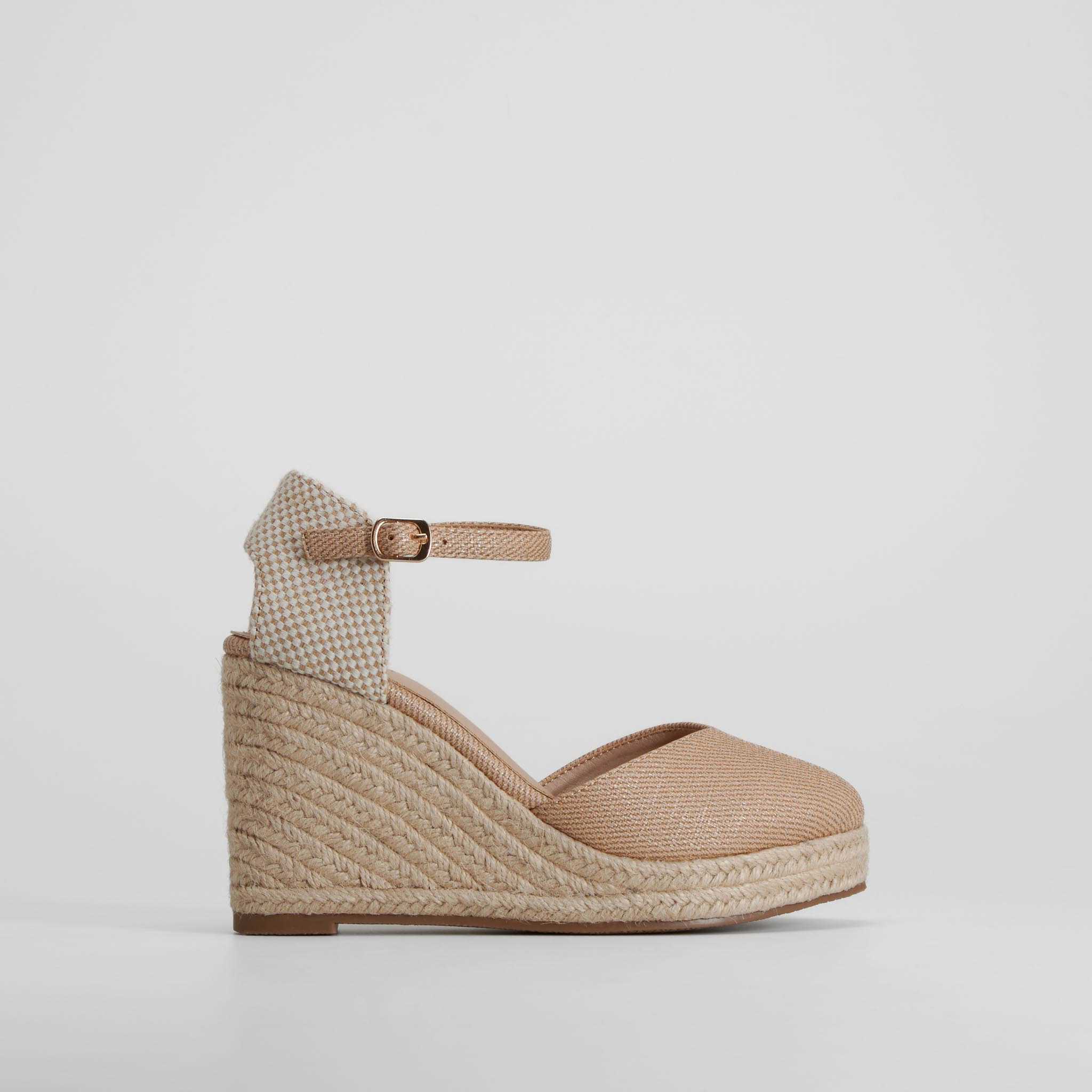 Alpargata cuña alta beige PICCOLA PIU - Talla: 36
