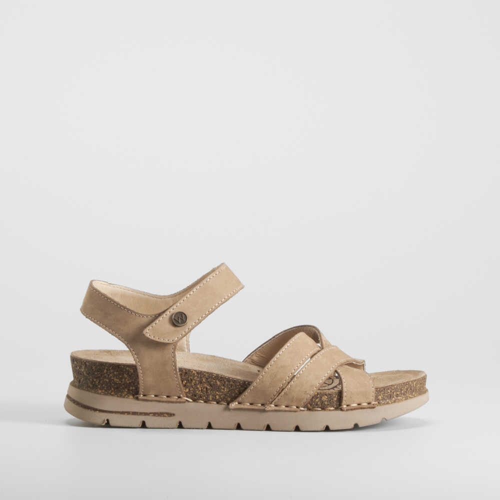 Sandalia de cuña tiras de piel beige WALK&FLY - Talla: 36