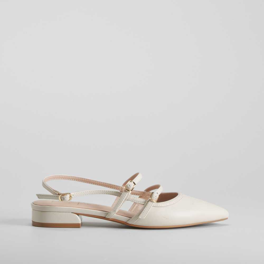 Sandalia cerrada destalonada beige PICCOLA PIU - Talla: 39