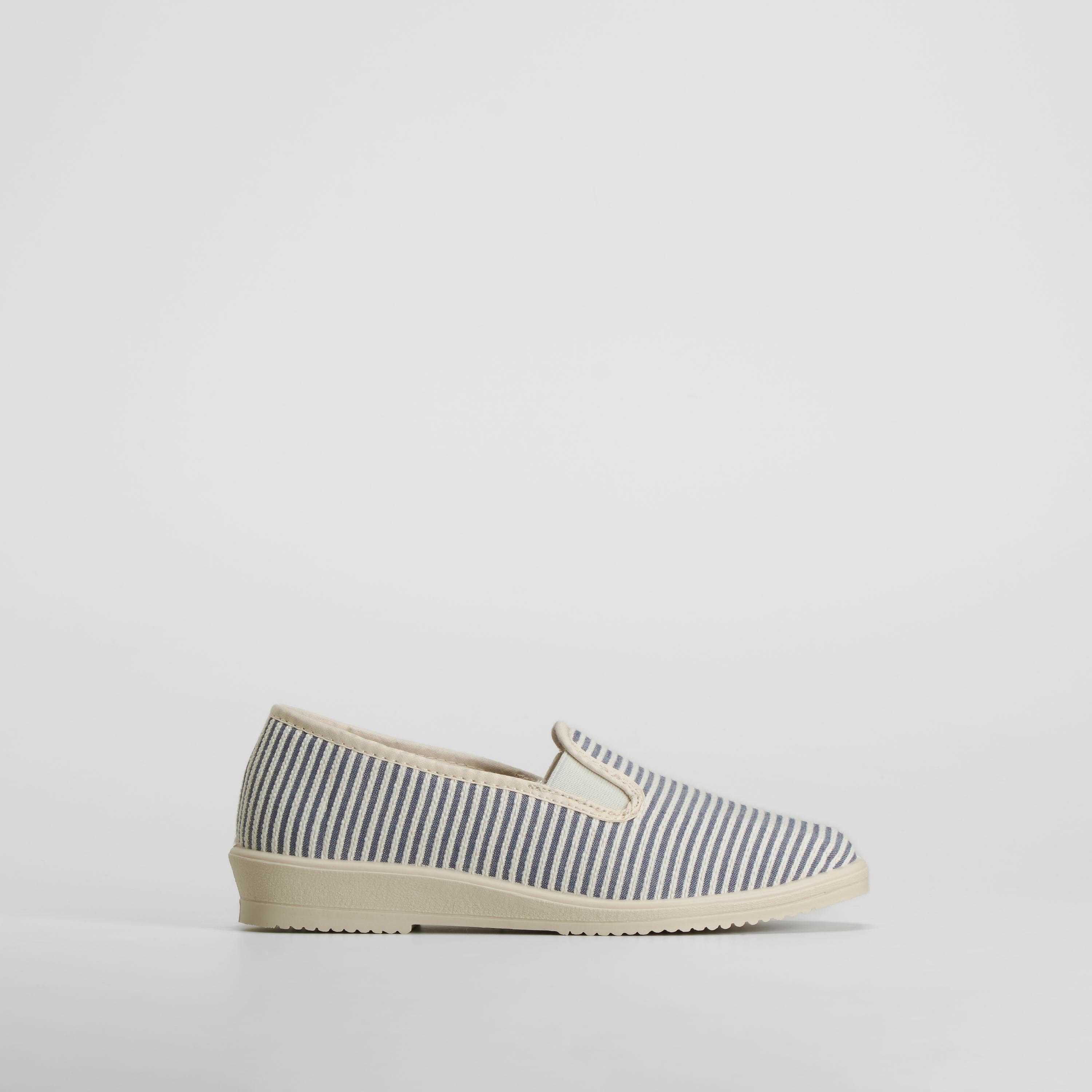 Zapatilla de casa plana rayas azul OLYNE - Talla: 41