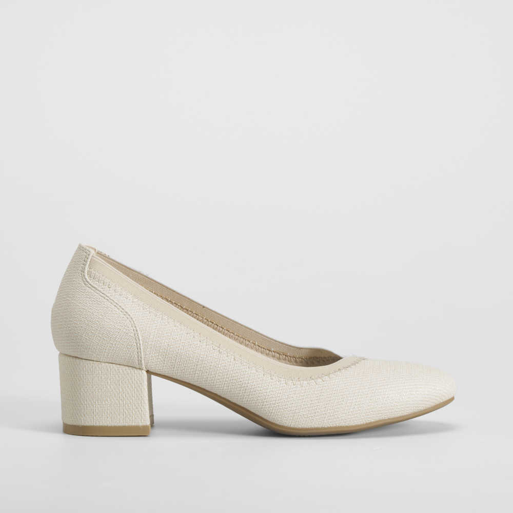 Zapato de tacón beige COMFEET - Talla: 41