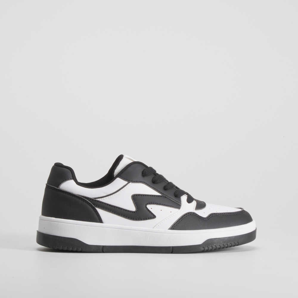 Deportiva basket low blanca y negra SEVEN FIVE - Talla: 39